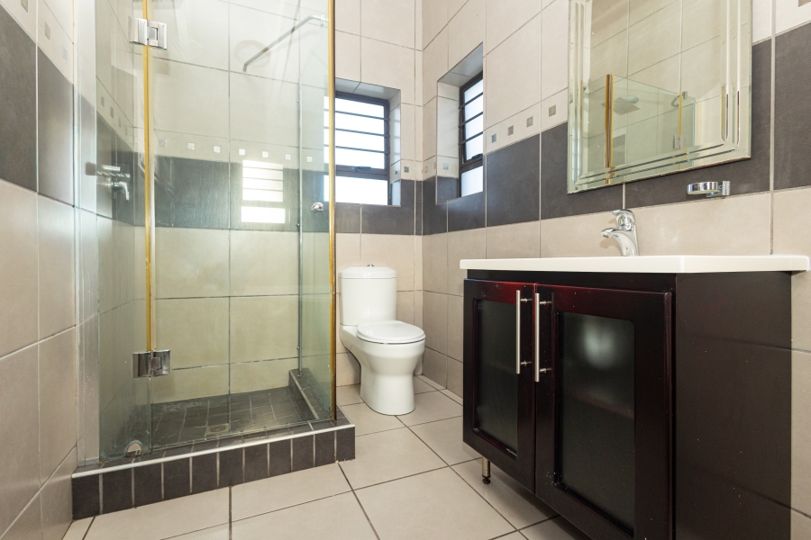 4 Bedroom Property for Sale in Selbourne Western Cape